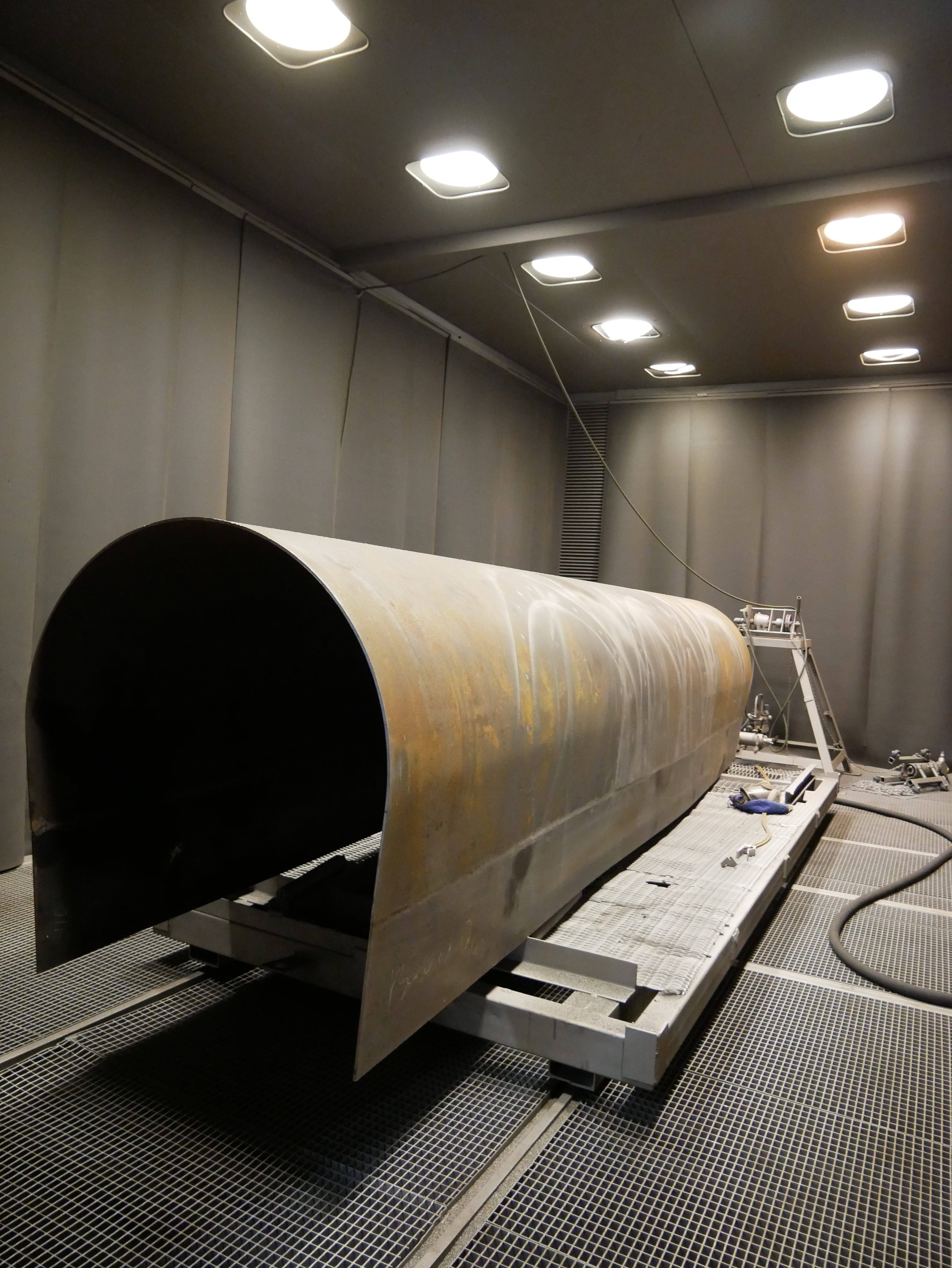 внешняя подготовка поверхности лотка